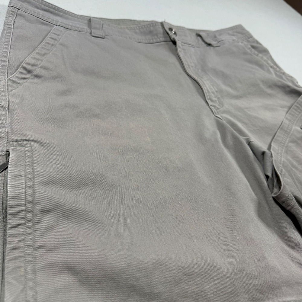 Columbia Mens Gray Utility Hiking Shorts Size 38 Cargo Pockets Outdoor Casual